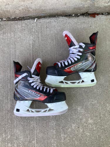 CCM JetSpeed Shock Hockey Skates Regular Width | Senior Size: 7