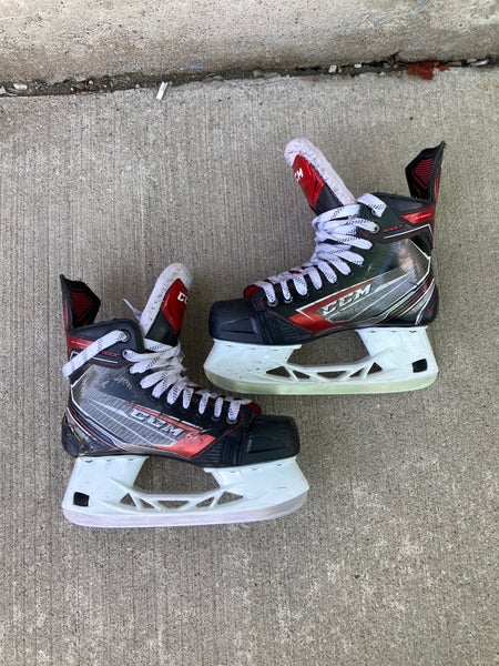CCM JetSpeed Shock Hockey Skates Regular Width | Senior Size: 7