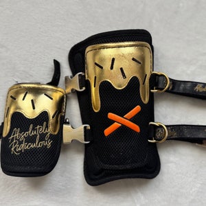 ARIA vegas gold  ice cream leg guard