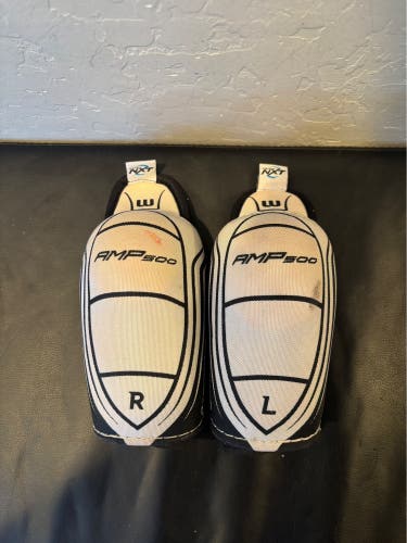 Large Junior Winnwell AMP 500 Elbow Pads (Used)