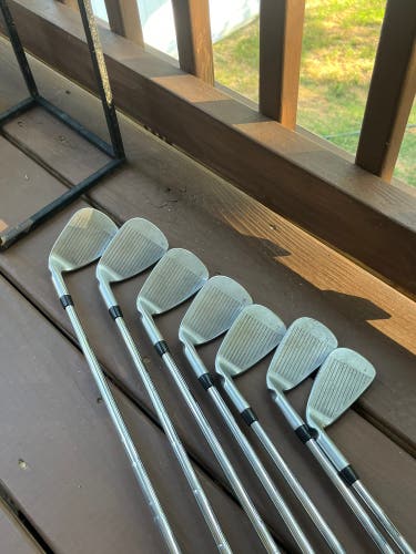 Ping G20 Right Handed Iron Set Stiff Flex 7 Pieces (Used) Green Dot