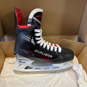 Bauer Vapor X4 Hockey Skates Fit 1 [1061730]