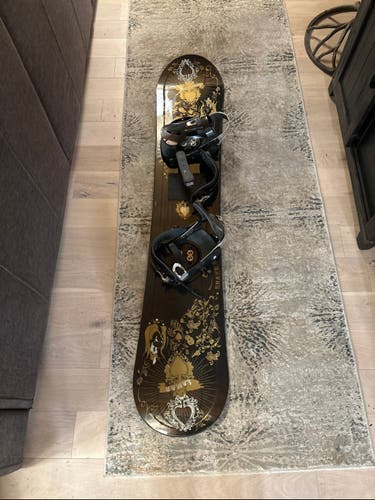 Unisex   Snowboard All Mountain With Bindings Medium Flex True Twin (Used)
