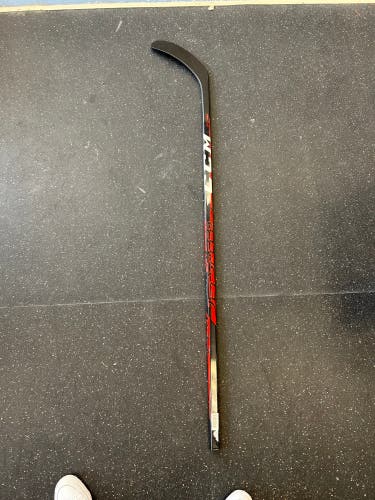 Brand New CCM JetSpeed FT465 Stick P29 Righty