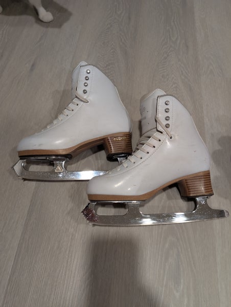 Jackson Ultima Elle Figure Skates B Adult 4.5 (Used)
