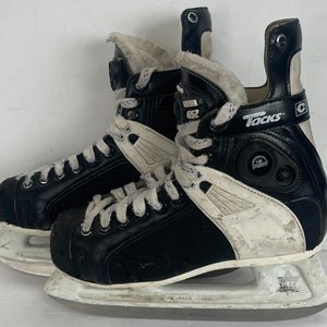 Vintage CCM Tacks 652 Skates JR Reebok Pump size 5 junior hockey ice skate rare