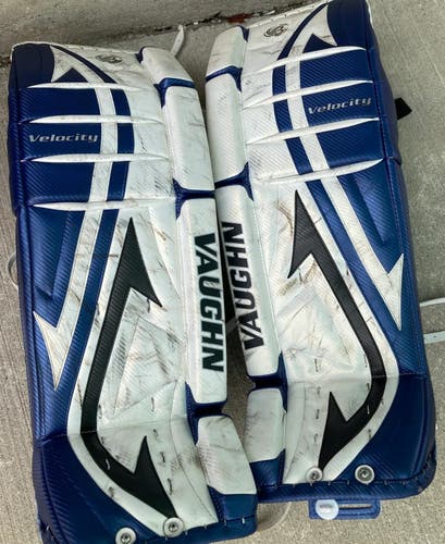 Vaughn Velocity V3 Goalie Leg Pads | Senior 34"