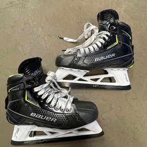 Bauer Pro Hockey Goalie Skates Wide Width 7 (Used)
