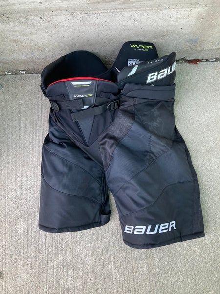 Bauer Vapor Hyperlite Hockey Pants | Size: Senior Medium