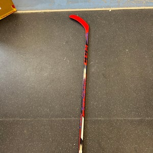 Brand New CCM JetSpeed Ft475 Stick P28 50 Flex Righty