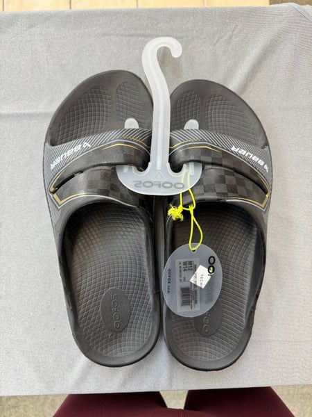 OOFOS x Bauer Slides (M12/W14)