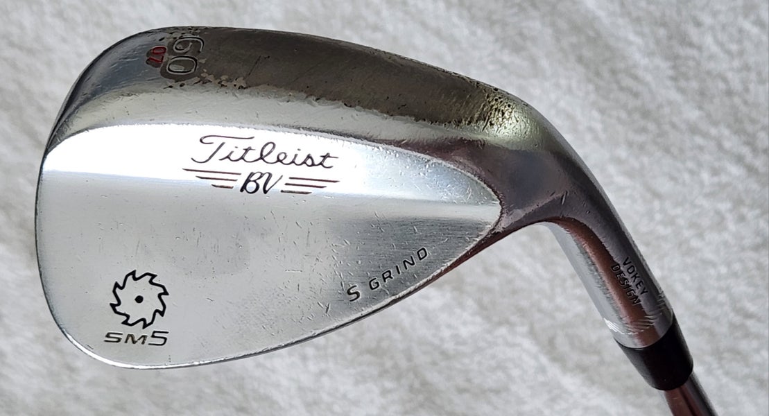 Titles SM5 S-Grind 60°/07 Wedge RH; Steel Shaft