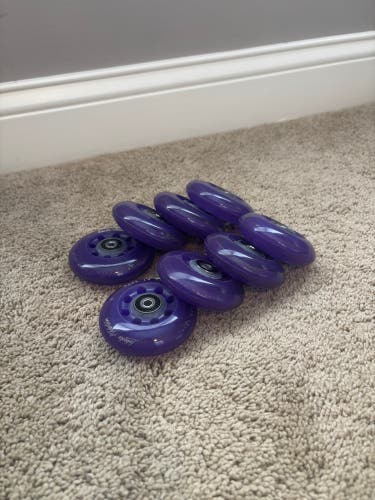 Near Brand New HiLo Labeda Addiction Wheels with Mission Swiss Bearings