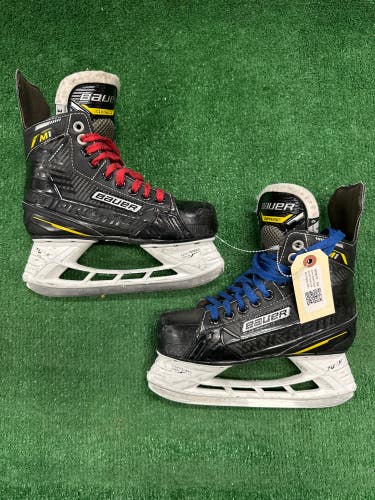 Junior Bauer Supreme M1 Hockey Skates Regular Width Size 3 (Used)