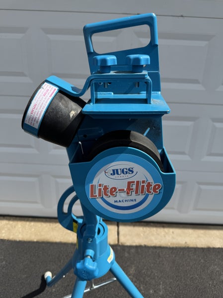JUGS Lite-Flite Pitching Machine (Used)