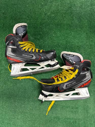 Senior Bauer Vapor X2.7 Hockey Goalie Skates Regular Width Size 6.5 (Used)