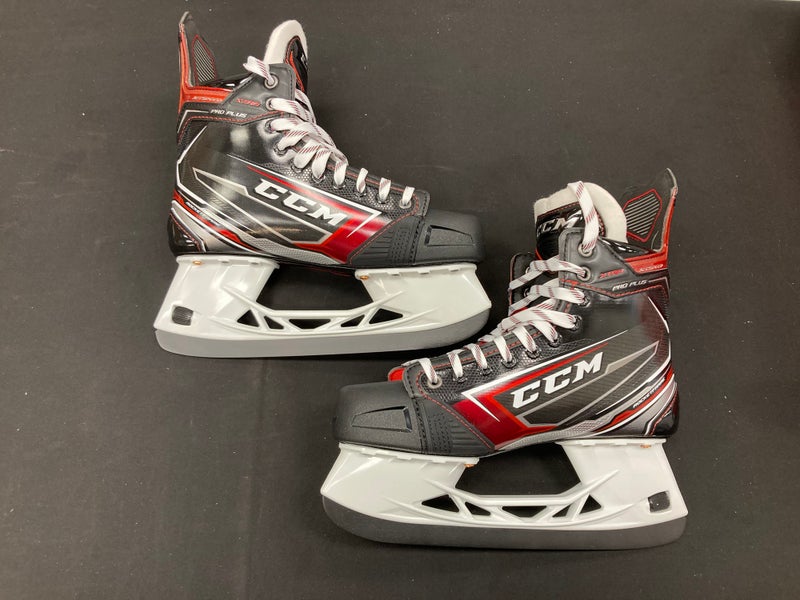 NEW Senior CCM JetSpeed XTra Pro Plus Hockey Skates Size 8