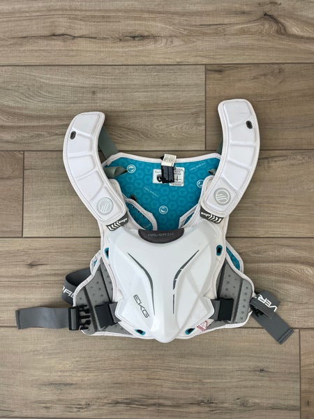 Adult Large Maverik Shift Shoulder Pads (Used)
