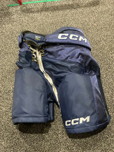 Medium Intermediate CCM Tacks XF Pro Hockey Pants (New)