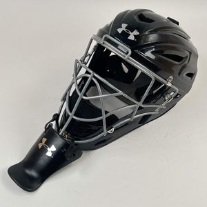 Under Armour UAHG2YVS-1 6 1/4" to 7" Junior Catchers Helmet