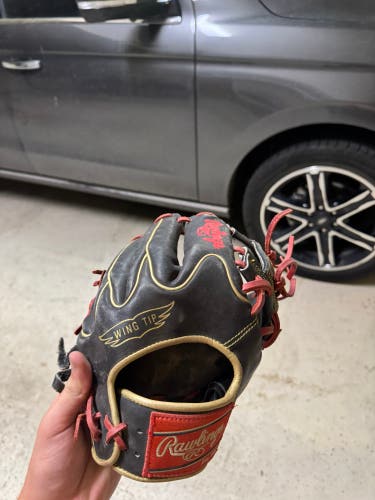 2022 Infield Rawlings RH Heart of the Hide Baseball Glove 11.5" (Used)