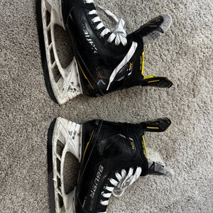 Bauer Supreme M4 Hockey Skates Size 6.5 (Used)