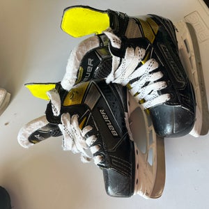 Bauer Supreme 3S Hockey Skates Regular Width 10 (Used)