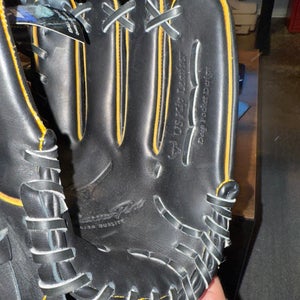 Mizuno RH Baseball Glove 12" (New) KIP