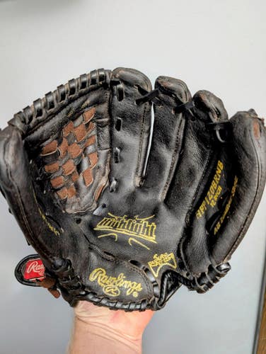 Rawlings RH Highlight Series Baseball Glove 12" (Used)