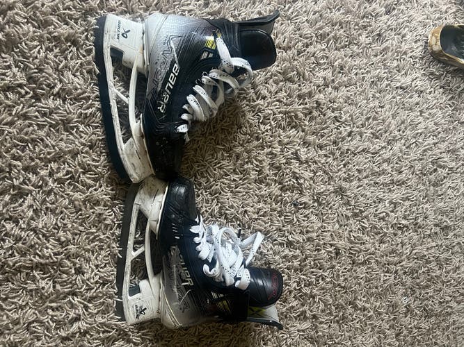 Bauer capped hyperlite 2 size 6.5