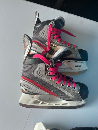Bauer Vapor X Hockey Skates 13.5 (Used)