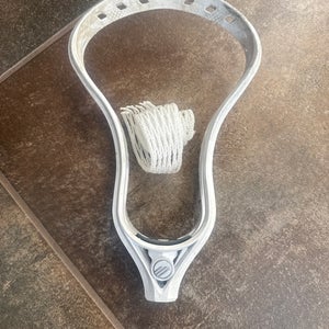 Maverik Unstrung Tactik Head Unstrung With Stringking Semi-Soft Mesh