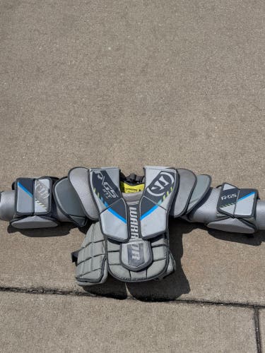 Small  2020 Warrior Ritual G5 Goalie Chest Protector  (Used)