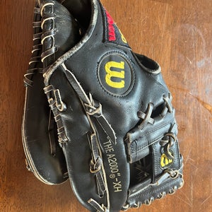 Wilson RH Infield A2000 Softball Glove 12" (Used)