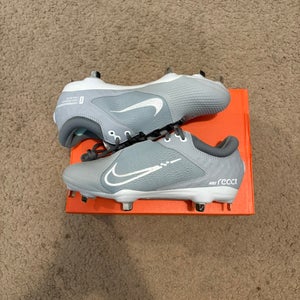 Gray Women's Size M 7.5 (W 8.5) Nike Low Top Hyperdiamond 4 Elite Metal (New)
