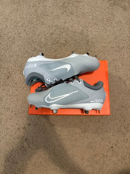 Gray Women's Size M 7.5 (W 8.5) Nike Low Top Hyperdiamond 4 Elite Metal (New)