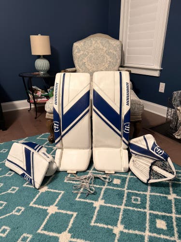 30" Warrior Ritual G6 E+ Regular Goalie Full Set (Used)