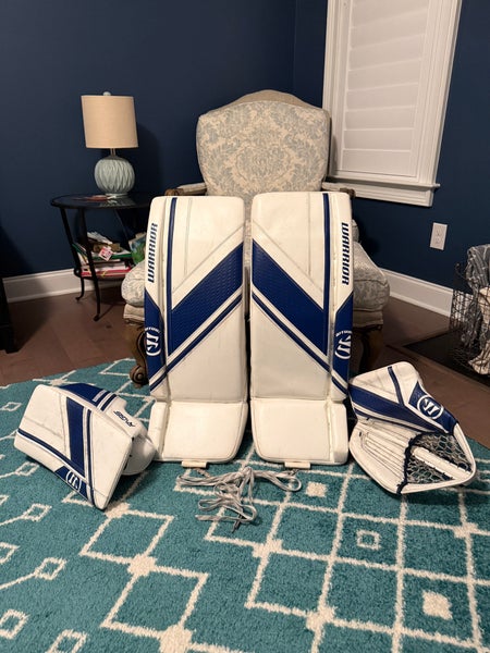 30"  Warrior Ritual G6 E+ Regular Goalie Full Set  (Used)