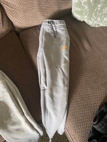 Nike tech sweats