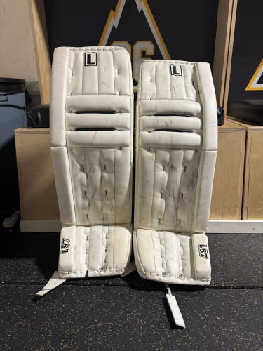 35" Lefebvre (True) L87 Goalie Leg Pads