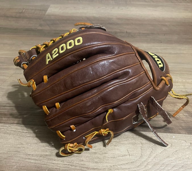 *Rare* Wilson A2000 Baseball Glove
