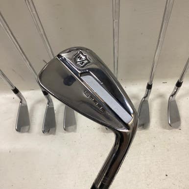 Used Wilson STAFF MODEL Mens Iron Set RH 4I-PW 11725-S000486473