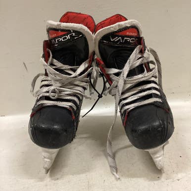 Used Bauer VAPOR Junior Hockey Skate Junior 04 11725-S000486480