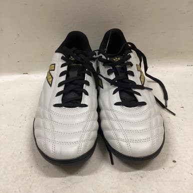 Used Soccer Indoor Shoes White Senior 6 11725-S000488852