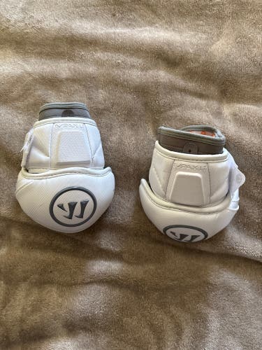 Medium Adult Warrior Burn Pro Arm Pads (Used)