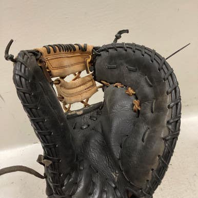 Used Mizuno 1ST BASE BB/SB First Base RH Throw Black 12 1/2" 11725-S000486835