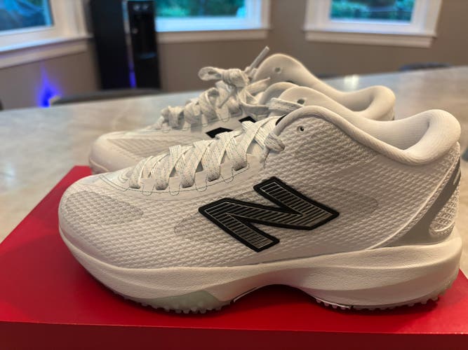 White Unisex Size M 5.0 (W 6.0) Adult New Balance Low Top (New)