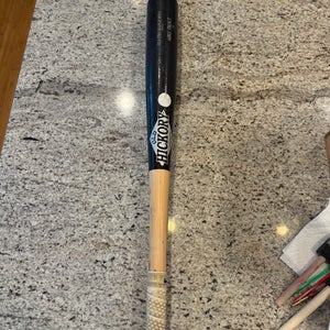 Old Hickory MT27 Maple BBCOR Certified Bat (-3)  29 oz 32" (Used)