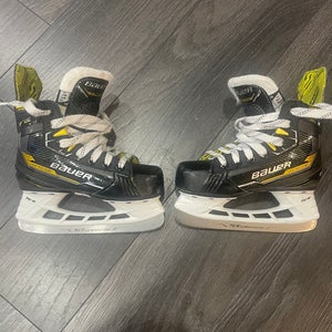 Bauer Supreme M4 Hockey Skates Regular Width 11.5 (Used)