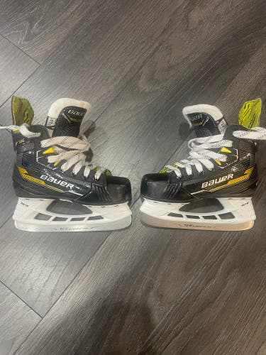 Bauer Supreme M4 Hockey Skates Regular Width 11.5 (Used)